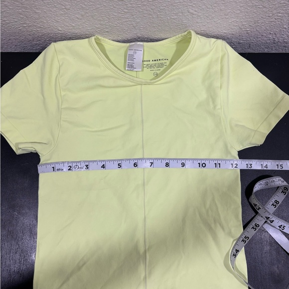 Good American Highlighter Yellow Crew Neck Short Sleeve Tee Sz 1/2 - Picture 7 of 11